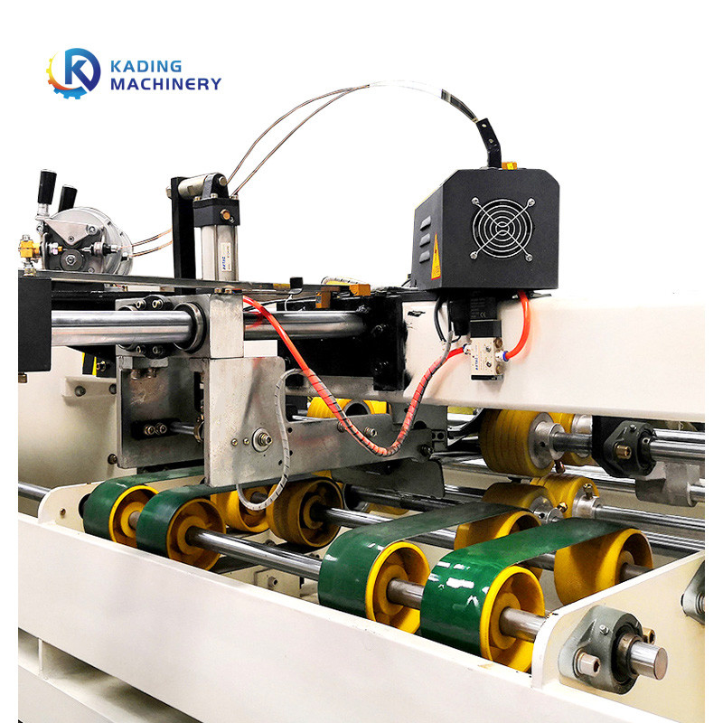 2000/2500/2800mm halb automatische nähende Maschine für gewölbte Kästen